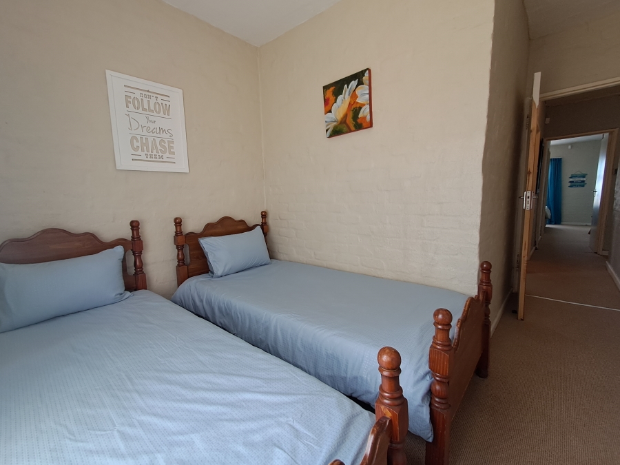 To Let 3 Bedroom Property for Rent in Aston Bay Eastern Cape